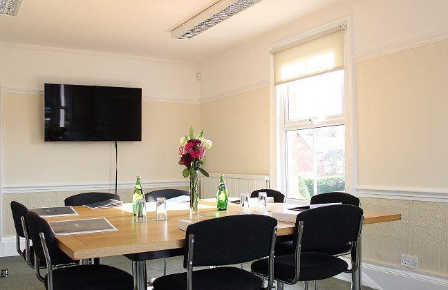 Butterton Meeting Room - Boardroom layout - Heath House Conference Centre, Uttoxeter, Staffordshire